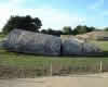 Grand menhir bris&eacute;
